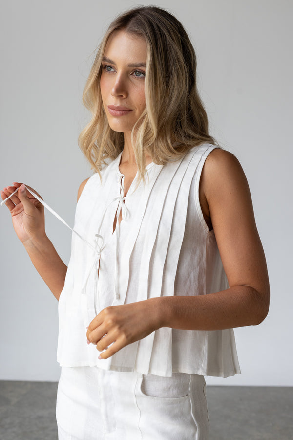 LULA IVORY LINEN TOP
